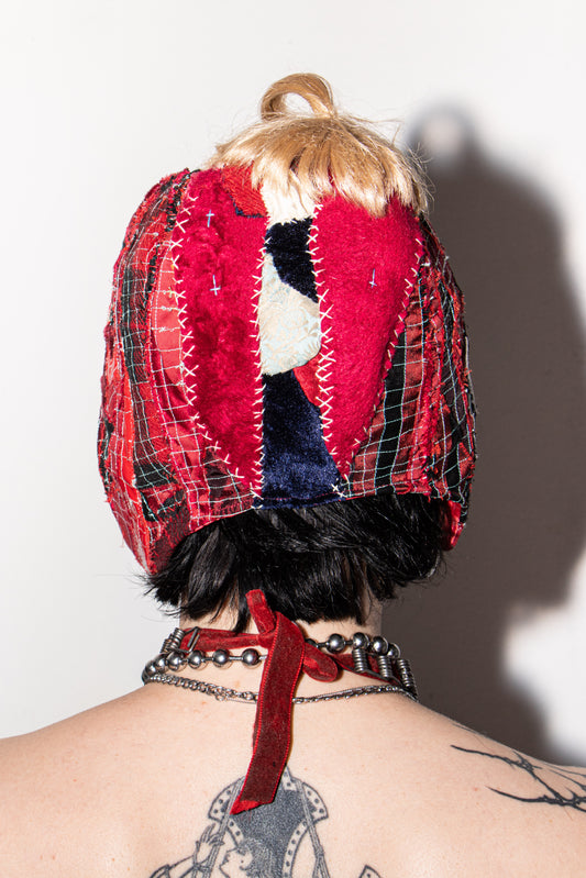 Tweedle Dee Dum Cap Flying hat Bonnet Pussy Tattie