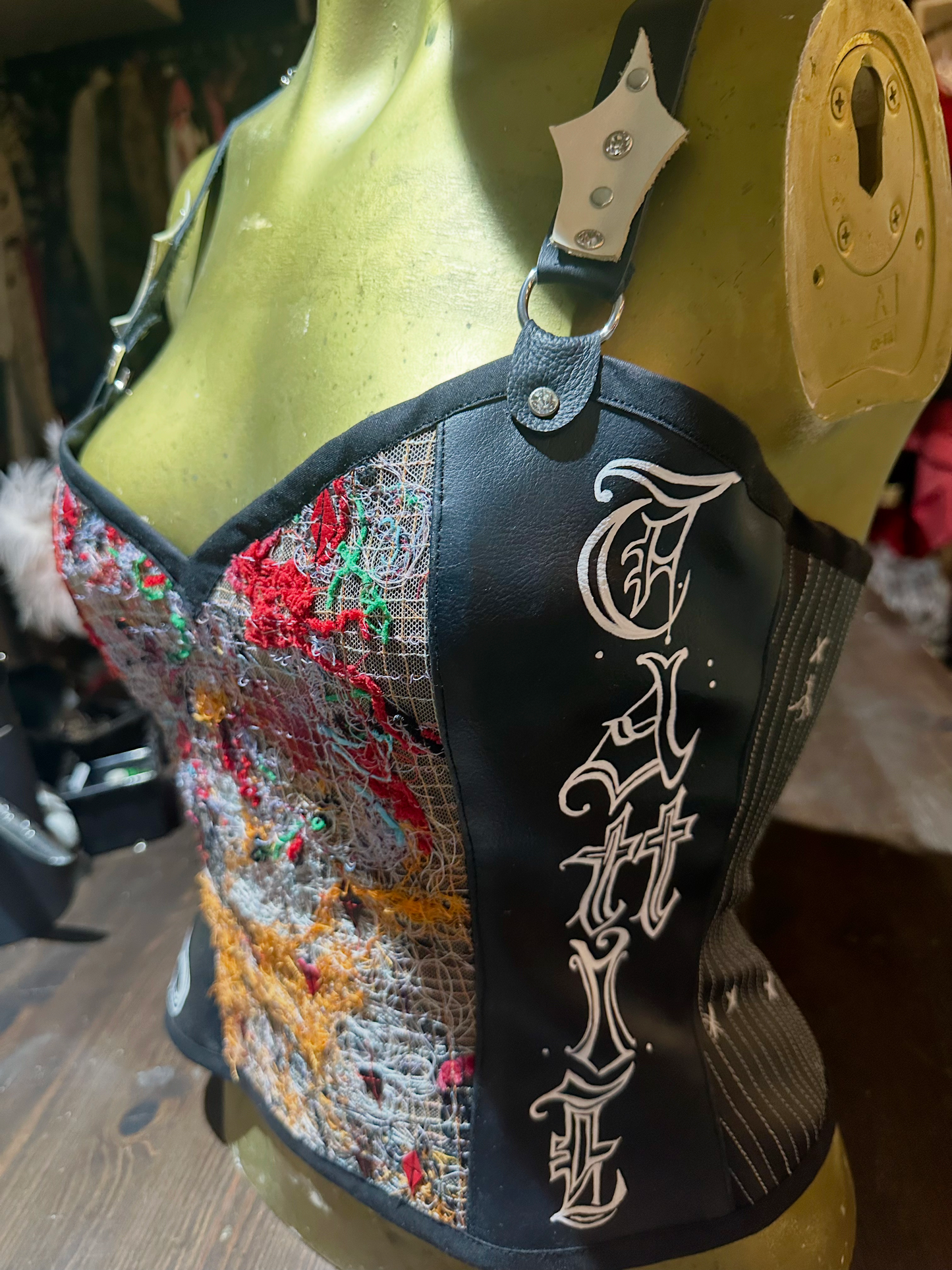 The Pussy Tattie - Black Corset